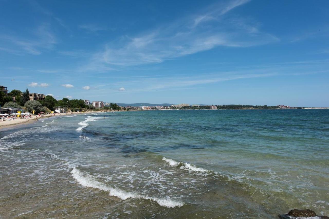 Gt Riviera Fort Beach Apartments Ravda Esterno foto