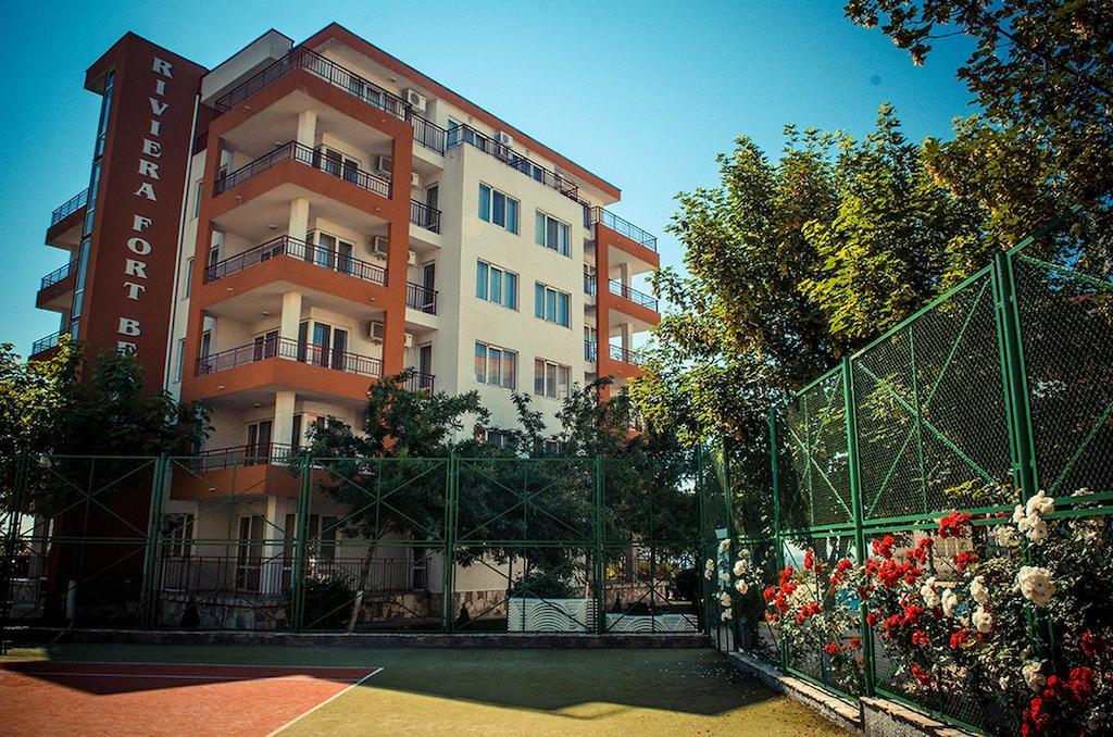 Gt Riviera Fort Beach Apartments Ravda Esterno foto